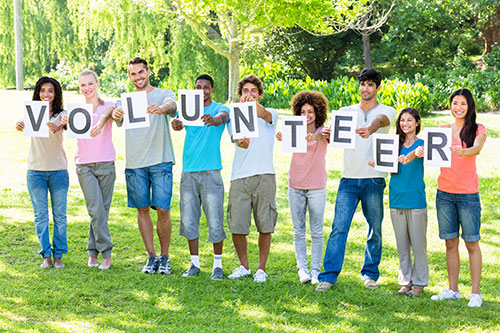 Join us by volunteering for MetroHealth's 2020 Summer Student Volunteer Program