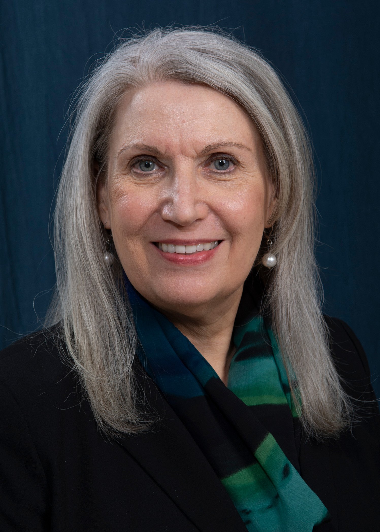 Lynn Iams