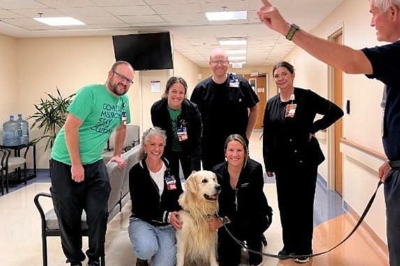 Loving Paws volunteers 